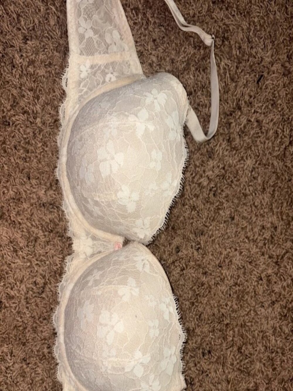 Victoria's Secret - Dream Angles Lined Demi 34DDD - White & Lace